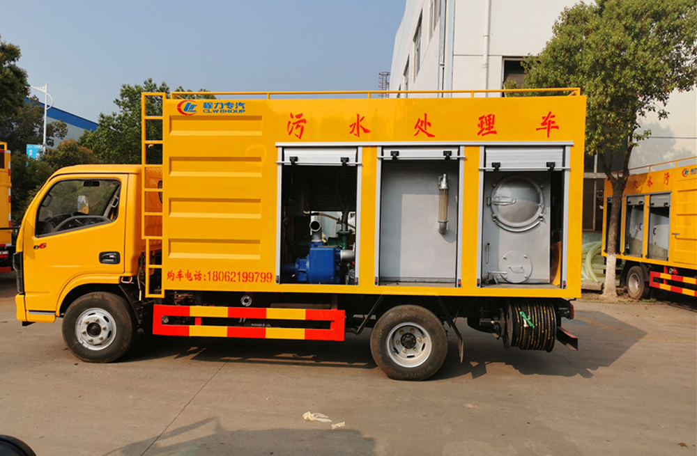 湖南路污水分离车