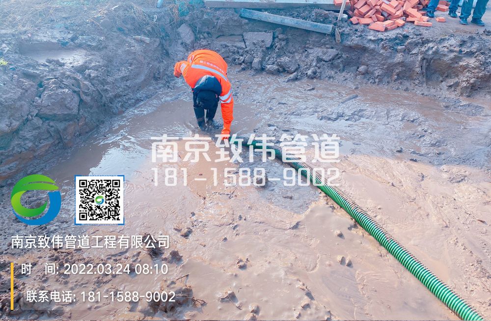 湖南路工地泥浆清理